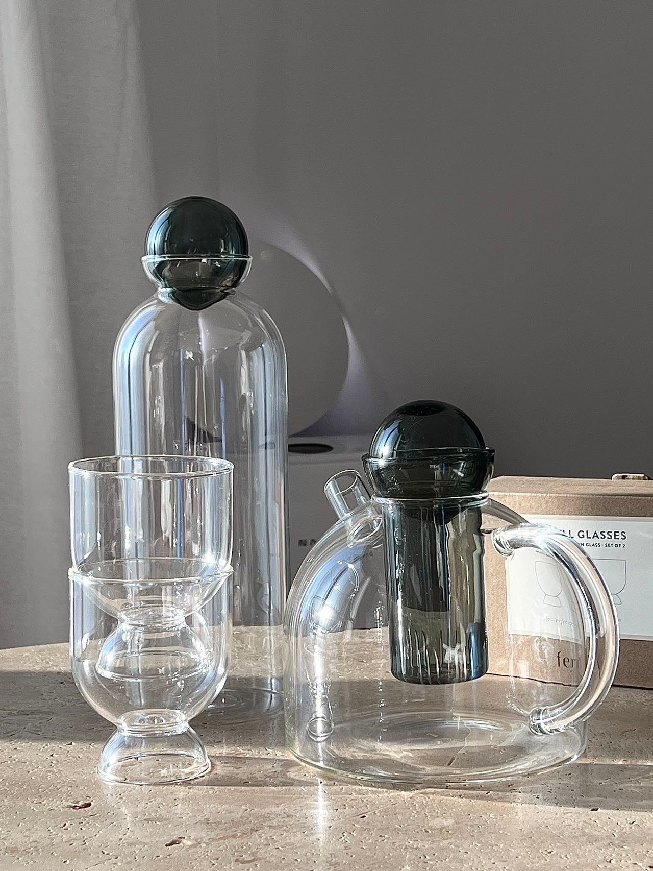 No more boring drinking glasses, it's time to sip in style with this artisanal masterpiece from the FermLiving series. Elevate your drinking experience and enjoy every sip in the lap of luxury